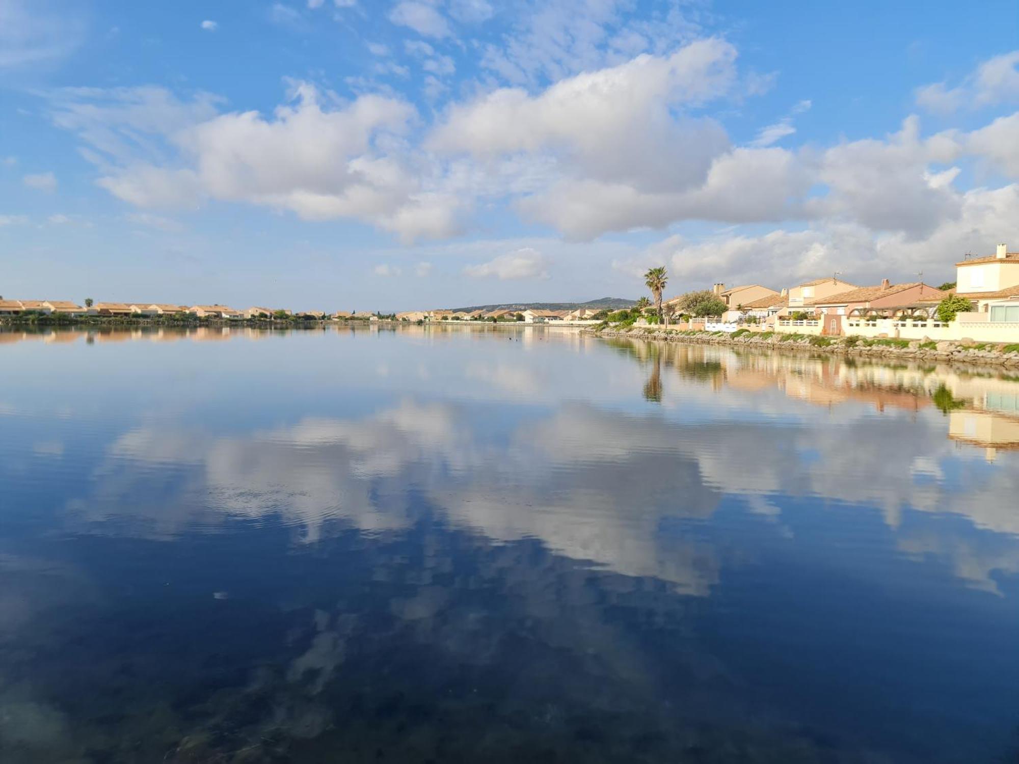 Splendide Appartement Golden House Vue Lac Et Montagne Port-la-Nouvelle Cameră foto